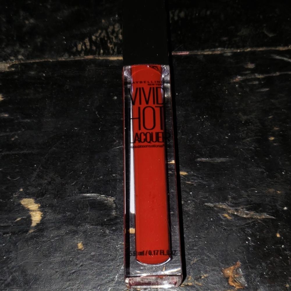 Maybellaine Vivid Hot Lacquer